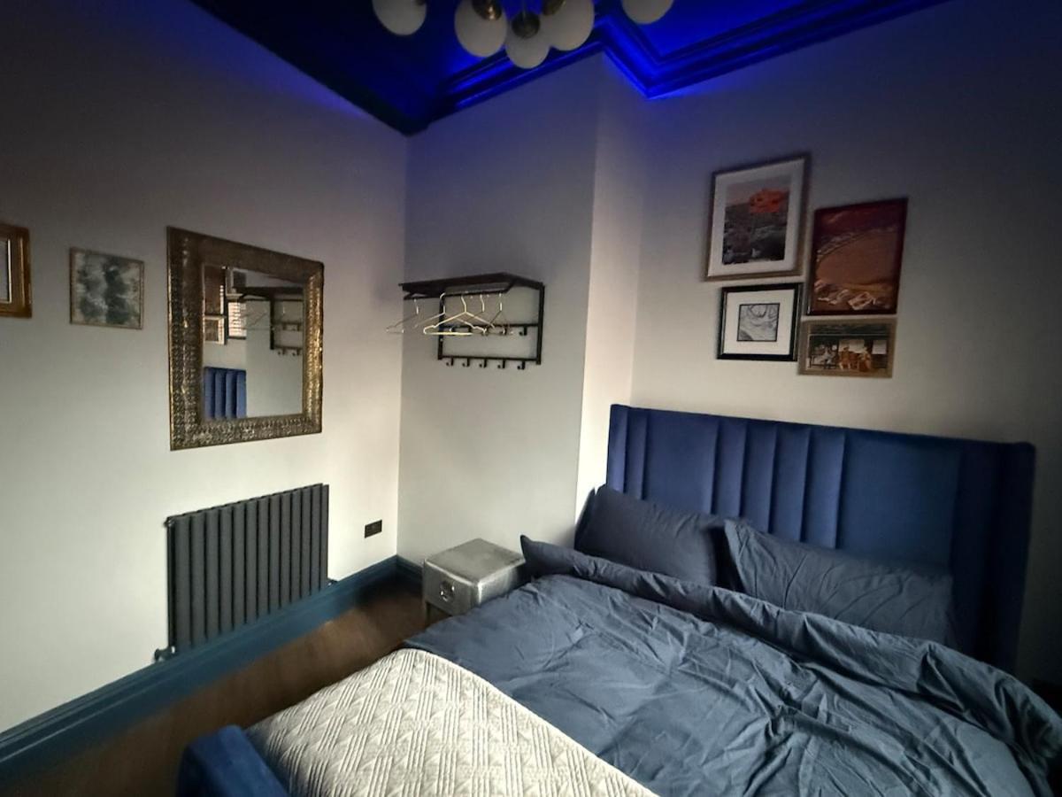The Loft At One Luxury Penthouse Apartment Wigan Bagian luar foto